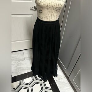 Victoria’s Secret Moda International Pleated Maxi Skirt 4